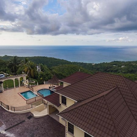 Clarridge View Guesthouse Montego Bay Exterior photo